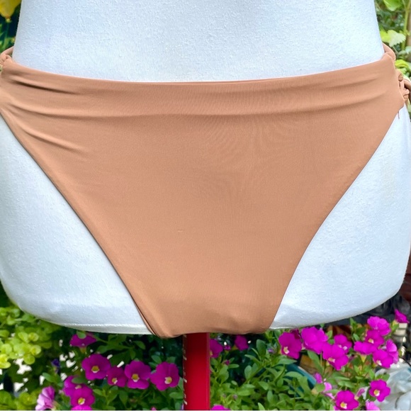 Dippin’ Daisy’s 2 Piece Bikini Pink Floral and Tan Both Pieces Size Small - Picture 12 of 16